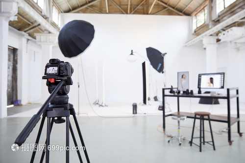 摄影棚与无影棚 必备摄影器材全解析